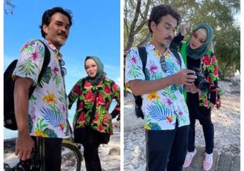 Tak Ingin Kubur Kenangan Dengan Sang Istri, Teddy Syach Selalu Kenakan Barang Peninggalan Rina Gunawan Agar Selalu Dekat: 'Nggak Usah dicuci Lah Biarin Aja'