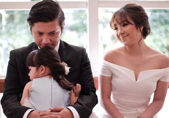Bawa Setampah Makanan hingga Unjuk Bakat Main Piano, Gempita dan Gisella Anastasia Kompak Beri Kejutan Ulang Tahun untuk Gading Marten: Love You