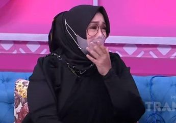 Air Mata Teddy Syach Kering Saat Istrinya Bilang Dadah di ICU, Rina Gunawan Nangis Sebut Cita-citanya yang Belum Tercapai Bersama Sang Suami
