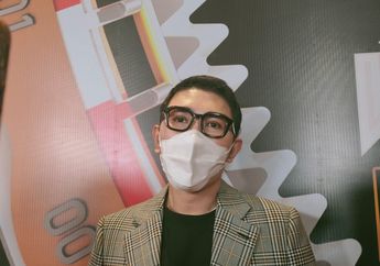 Sempat Bikin Heboh, Otis Hahijary Beberkan Hubungannya dengan Luna Maya: Ya Jalani Saja