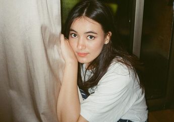 Tips Makeup ala Mawar De Jongh, Dijamin Simple dan Flawless!