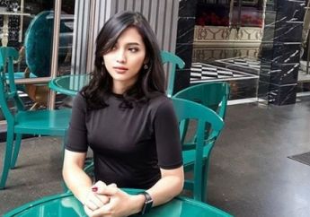 Dihamili Bos BUMN hingga Punya Anak Hasil Hubungan Terlarang, Begini Awal Perkenalan Model Cantik Era Setyowati dan Prof M: Tunjukkan Tanggung Jawab Anda!
