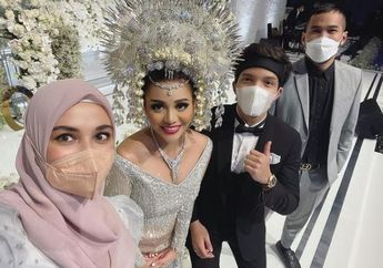 Mertuanya Diam-Diam Doyan Nonton Vlog Atta Halilintar, Shireen Sungkar Kaget Lihat Ibunda Teuku Wisnu Berderai Air Mata Melihat Rangkaian Prosesi Pernikahan Aurel Hermansyah