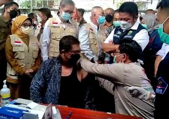 Inilah Efek Samping Vaksinasi Covid-19 Jika Dilakukan Saat Puasa Ramadan