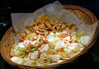 Jangan Lagi Makan Kerupuk Tiap Hari Kalau Mau Panjang Umur, Siap-Siap Jika Tubuh Terkena Penyakit Mengerikan Ini