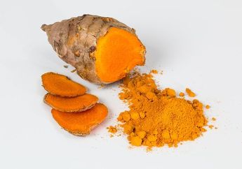 Mulai Hari Coba Rutin Konsumsi Campuran Kunyit dan Madu, Jangan Kaget Jika Tubuh Bakal Langsung Rasakan Efek Menakjubkan Ini