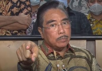 Pihak Hotma Sitompul Duga Ibunda Desiree Tarigan Ada yang Stir dari Belakang, Hotman Paris Sedih Karena Teringat Ibunda: Hampir Nangis