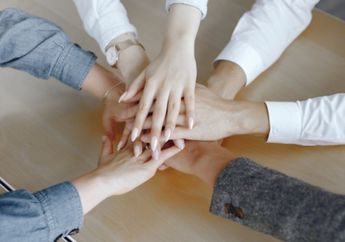 Sulit Bergaul! 4 Zodiak Ini Dikenal Paling Susah Bersosialisai dengan Orang Baru Gegara Sifat dan Sikapnya yang Terlalu Egois