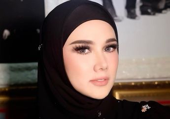 Sukses Naik Tahta Jadi Wakil Raykat di Senayan, Mulan Jameela Curi Perhatian Tampil Syar'i Serba Hitam dengan Rok Kekinian Saat Rapat, Netizen Doakan Istri Ahmad Dhani Istiqomah