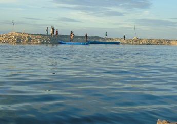 Selain Danau, Pulau Baru Juga Muncul di NTT Pasca Siklon Tropis Seroja