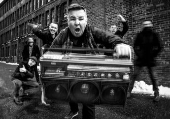 Dropkick Murphys Bakal Rilis Album Baru dengan Lirik Woody Guhtrie!