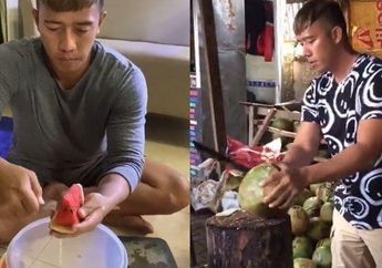 Ngakunya Ingin Bersolo Karier Usai Posisinya Digeser Charly Van Houten, Ruri Repvblik Malah Kepergok Banting Stir Jualan Es Kelapa dan Sop Buah