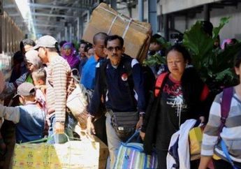 18,9 Juta Orang Diprediksi Bakal Nekat Mudik Lebaran, Jokowi Peringatkan Kepala Daerah Waspadai Lonjakan Kasus Covid-19: Saya Betul-betul Masih Khawatir