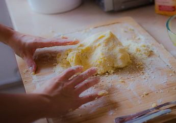 5 Cara Mudah Membentuk Kue Kering Tanpa Cetakan, Yuk Praktikkan!