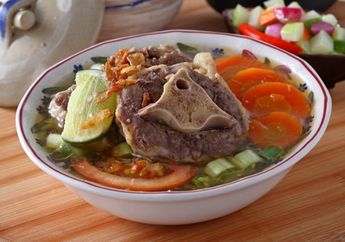 Resep Sop Buntut Enak, Inspirasi Menu Open House yang Bikin Lupa Diet