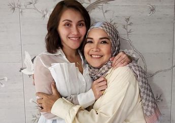 Murka, Umi Kalsum dan Ayah Rozak Bawa Polisi Grebek Rumah Haters Ayu Ting Ting, Sampai Minta Bantuan KBRI, Ada Apa?