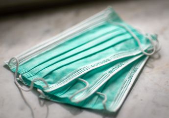 Suka Menggunakan Strap Mask atau Tali Masker? Ternyata Ini Bahayanya
