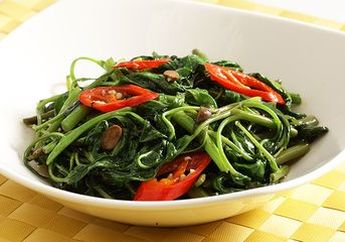 Tak Sengaja Menambahkan Baking Powder Saat Masak Sayur, Ibu Rumah Tangga ini Kaget dengan Hasilnya, Gak Nyangka