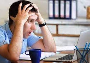 Sibuk Googling Penyakit di Internet Bisa Munculkan Hipokondria