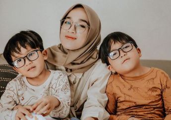 Resmi Bercerai Dengan Ayus Sabyan, Ririe Fairus Justru Pilih Sibuk Mengurus Kedua Anak Ayus hingga Getol Cari Nafkah