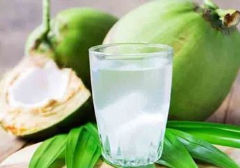 Baru Semalam Minum Air Kelapa Sebelum Tidur, Ibu Rumah Tangga ini Terkejut Setelah Merasakan ini Setelah Bangun dari Kasur
