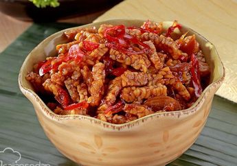 Jarang Ada yang Tahu, Ternyata Inilah Cara Membuat Tempe Orek Garing Walaupun Sudah Dingin, Cuma Tambah Satu Bahan Ini