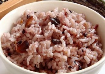 Coba Tahu Dari Dulu! Tak Sengaja Tambahkan 1 Bahan Ini, Wanita Ini Kaget Saat Nasi Merahnya Jadi Pulen Banget Seperti Nasi Putih
