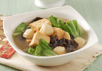 Resep Sup Pokcoy Bakso Ikan Enak, Menu Makan Malam yang Bisa Menghangatkan Badan Kita