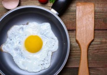 Lagi Asyik Masak Tapi Telur Menempel di Wajan? Coba Lakukan 4 Cara ini dan Lihat Hasil Nyatanya, Pasti Bikin Melongo