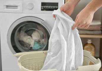 Ibu-ibu Mesti Coba, Ini Tips Mencuci Baju Hingga Menyetrika yang Bikin Hemat Listrik, Enggak Takut Tagihan Membengkak