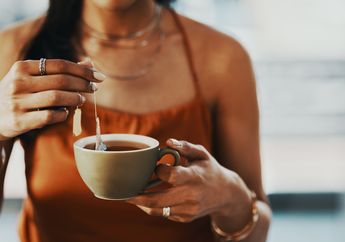 Cara Menghilangkan Bau Bekas Makanan di Microwave, Pakai Bahan Bekas Ini