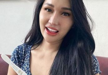 Astaga! Kerap Keluarkan Suara Lelaki, Lucinta Luna Akhirnya Bongkar Identitas Sosok di Belakangnya, 'dari Gunung Kidul'