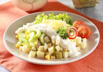 Resep Salad Saus Mayo Enak, Camilan Sehat yang Rasanya Menyegarkan