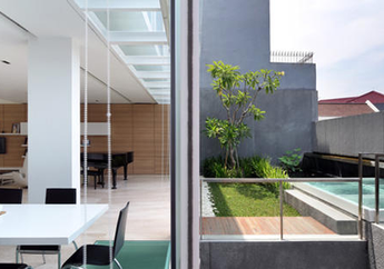 Rumah Minimalis Modern, Mengundang Alam Masuk ke Rumah dengan Olahan Dinamis Antarruang