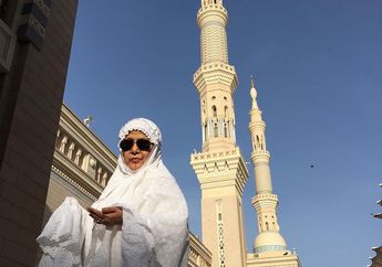 Pajang Foto Kenangan, Hati Elvy Sukaesih Hancur Ditinggal Pergi Sosok Tercinta, Iis Dahlia: Semoga Dilapangkan Kuburnya