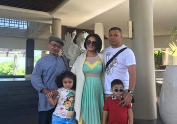 Foto Raul Lemos Selalu Tegang, Tangis Suami Krisdayanti Pecah Ditinggal Pergi Orang yang Bisa Bikin Tersenyum di Depan Kamera