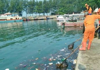 Miris! PPKM Level 4 Diperpanjang, Laut Kepulauan Seribu Makin Penuh Sampah, Foto Buktinya Viral