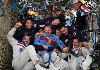 Para Astronaut Merayakan Olimpiade Musim Panas Tokyo di Luar Angkasa