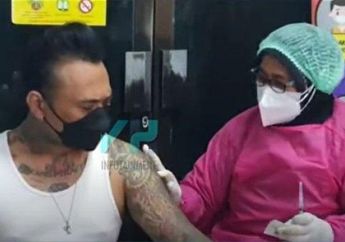 Dulu Aja Teriaki Orang-orang Sebagai 'Endorse Covid', Kini Jerinx Akhirnya Justru Edukasi Orang untuk Vaksin dan Menarik Diri dari Polemik