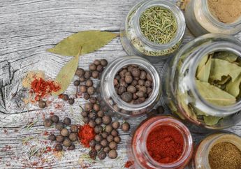 10 Masalah Kesehatan dan Solusinya dengan Pengobatan Herbal Rumahan