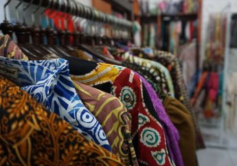 Jawaban Apa Upaya yang Telah Dilakukan untuk Mengenalkan Batik Indonesia ke Dunia Internasional