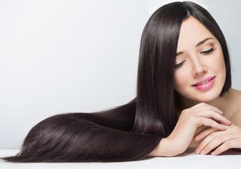 Rambut Hitam Alami dalam Sekejap, Cukup Keramas Pakai Campuran Bahan Alami Ini Dijamin Kelihatan Belasan Tahun Lebih Muda, Kamu Wajib Coba!