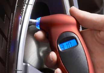 Ramadhan Asik, Cara Tahu Ukuran Standar Tekanan Angin Ban Mobil