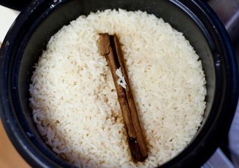 Tak Sengaja Tinggalkan Kayu Manis saat Masak Nasi untuk Berbuka Puasa, Ibu Rumah Tangga Girang Keluarganya Lahap dan Sehat Sampai Lebaran!
