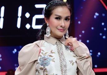 Sifat Angkuh dan Arogan Layaknya Ratu Julid Seketika Hancur Tak Tersisa, Iis Dahlia Kepergok Banjir Air Mata Usai Sisi Sensitifnya Disentil Boy William: 'Gue Orangnya Sedihan'