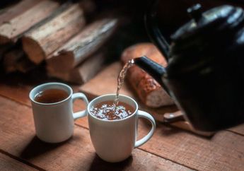 Satu Indonesia Salah! Jangan Minum Air Teh Seduhan Pertama, Harus Buang Airnya Dulu Baru Minum saat Seduhan Kedua, Siap-siap Shock saat Tahu Alasannya