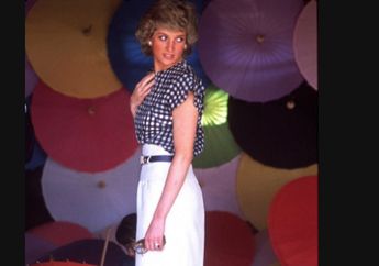 Formal Hingga Kasual, Nostalgia 6 Gaya Princess Diana Pakai Rok Putih. Menawan!