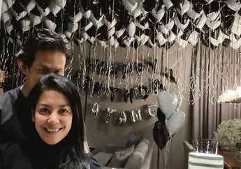 Foto Bintang Sinetron Tersanjung Nongkrong Bareng 2 Teman Prianya Disorot, Pengadilan Putuskan Nasib Rumah Tangga Artis Cantik Ini