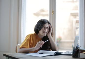 Benarkah Pusing Jadi Ciri-ciri Hamil Tak Sehat? Begini Penjelasannya