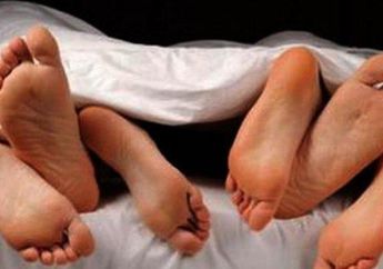 Kelewat Edan! Mama Muda Berhasil Rayu 2 Gadis Belia untuk Puaskan Hasrat Birahi Suaminya, Terkuak Modus Tak Disangka-sangka yang Digunakan Pelaku